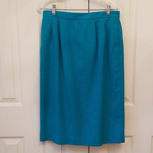 Short sleeve 2 piece suit Kate Mcnaughton - Picture 3 of 6